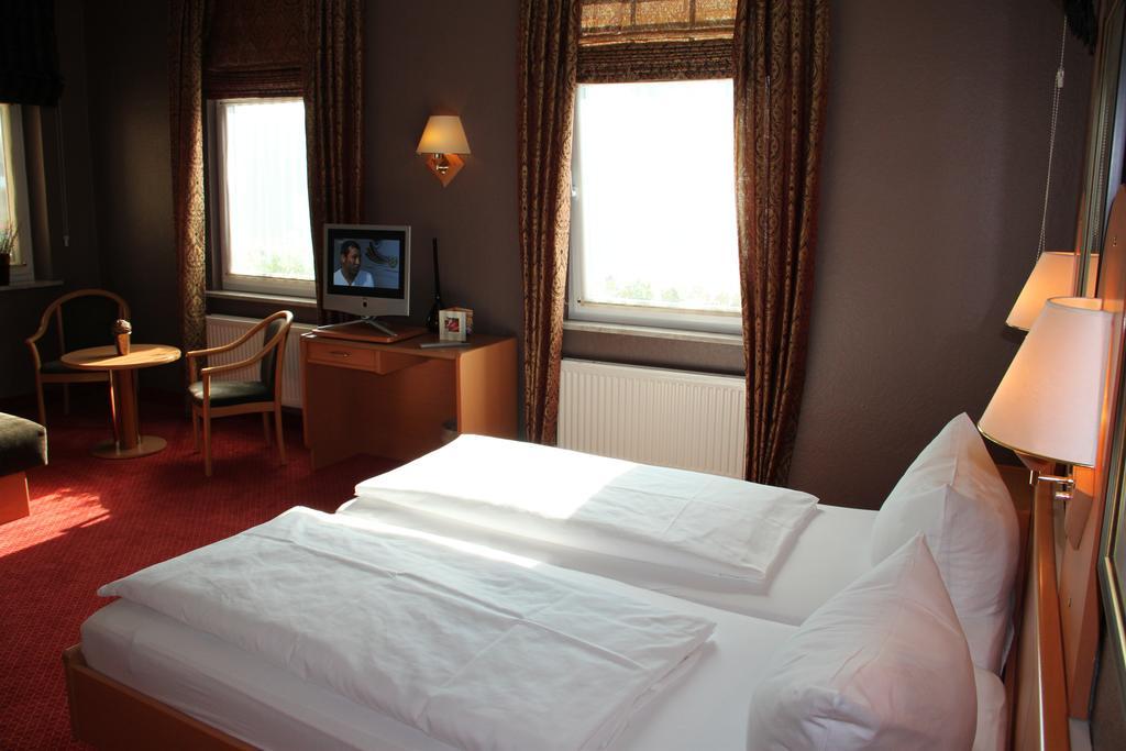 Buskes Hotel Steinfoerde Wietze ห้อง รูปภาพ