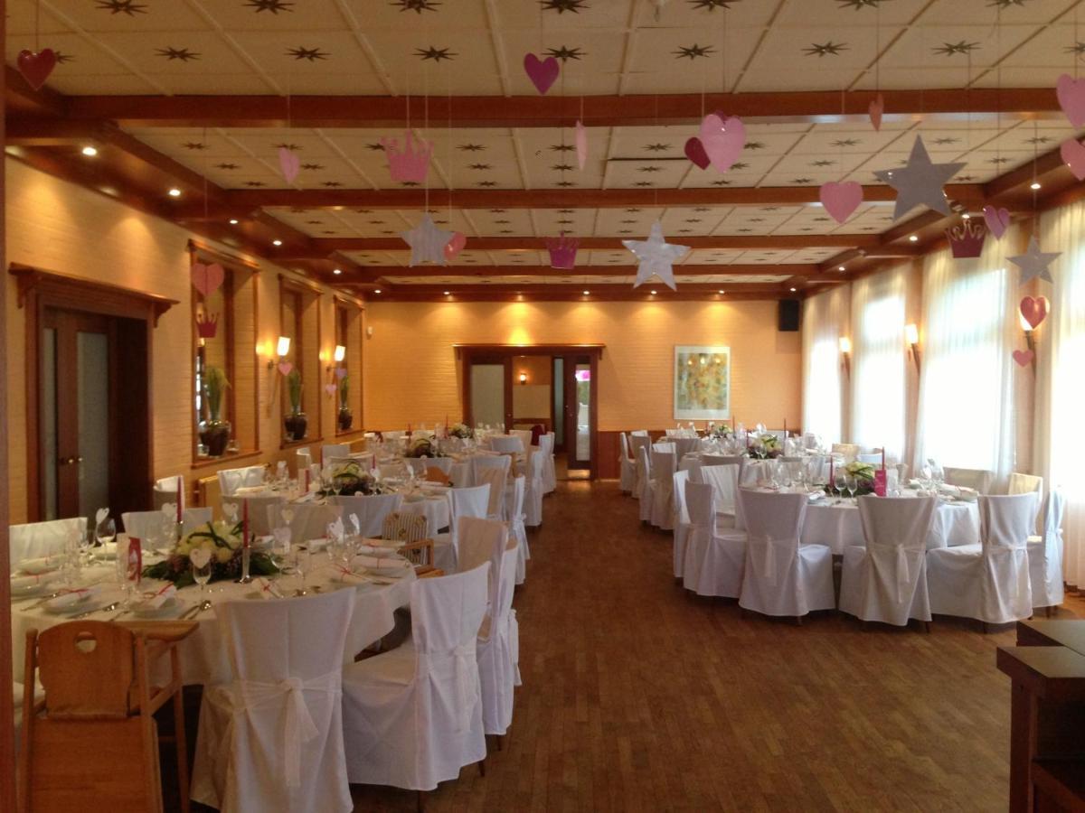 Buskes Hotel Steinfoerde Wietze ภายนอก รูปภาพ