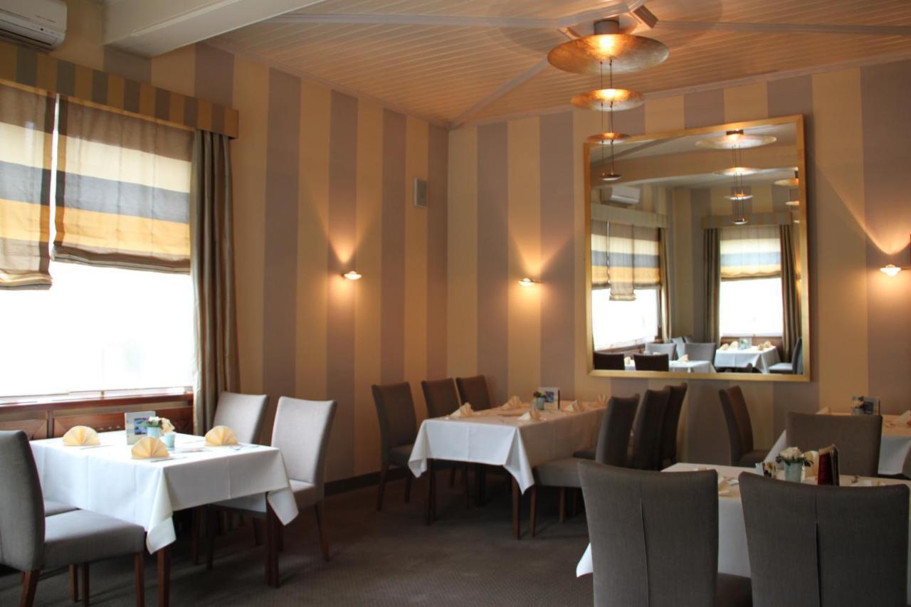 Buskes Hotel Steinfoerde Wietze ภายนอก รูปภาพ