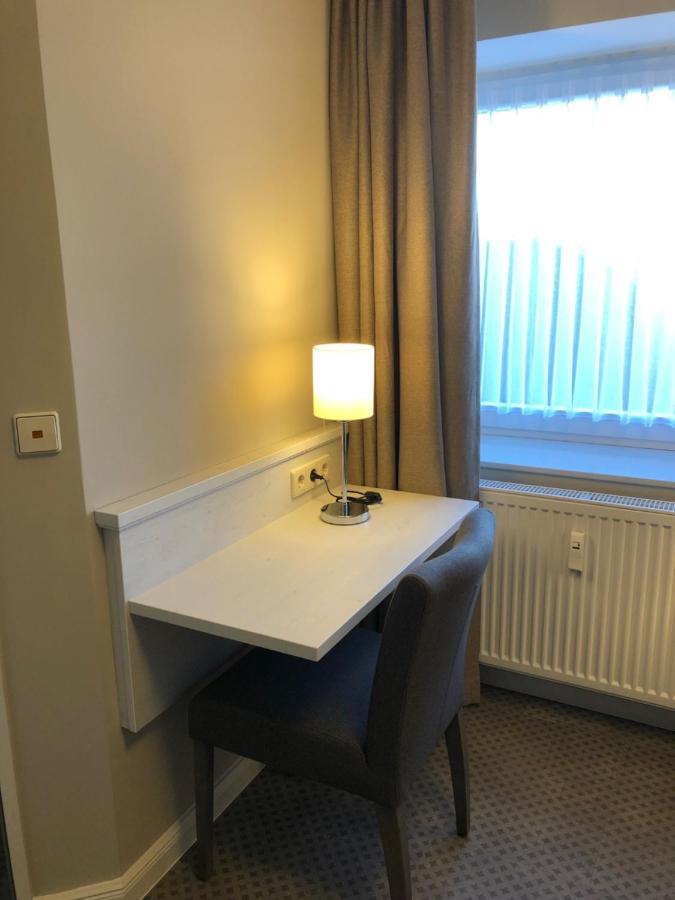 Buskes Hotel Steinfoerde Wietze ภายนอก รูปภาพ